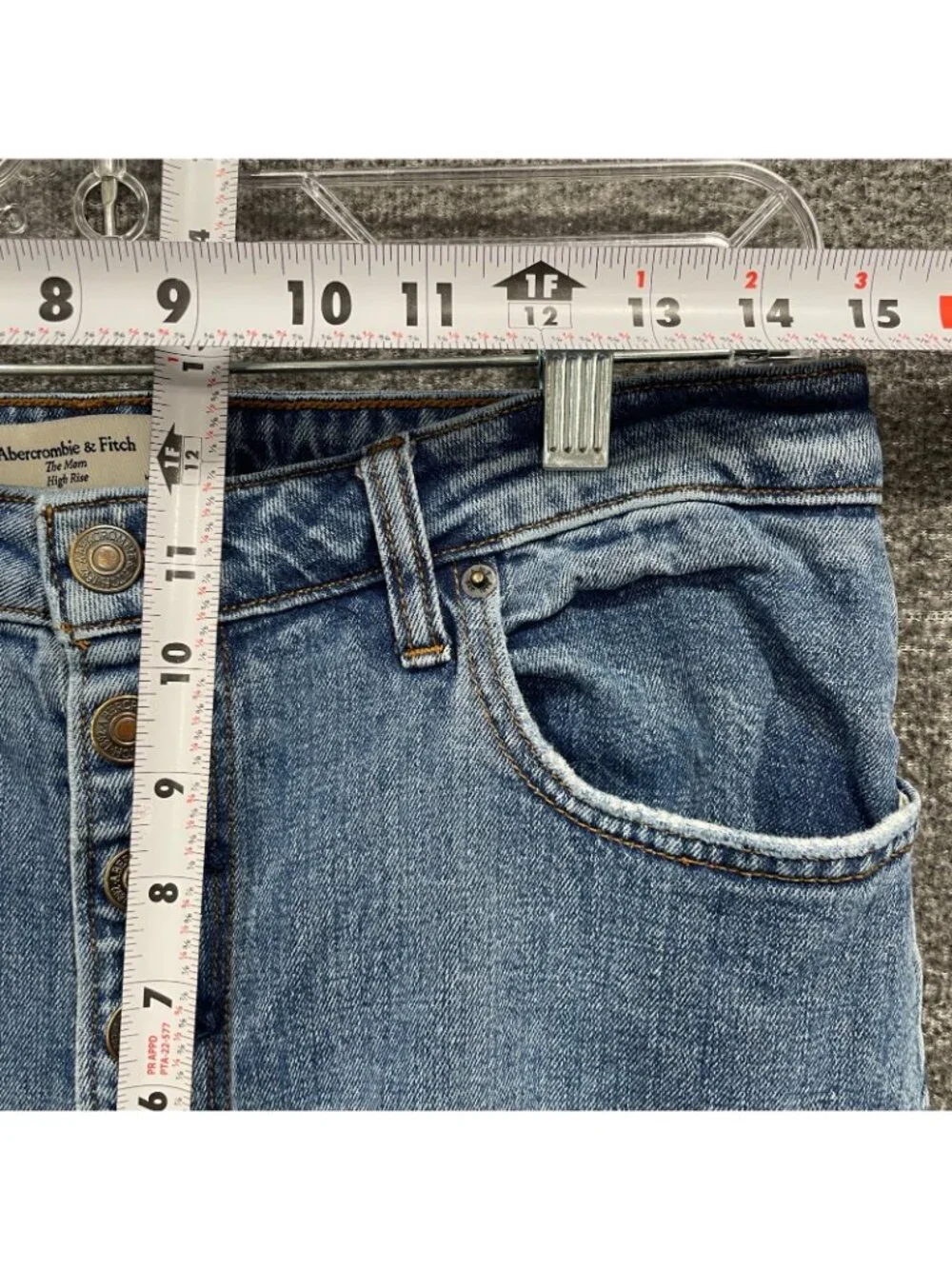 Abercrombie Fitch Curve Love Mom Jeans Womens 10 High Rise Button Fly Raw Hem